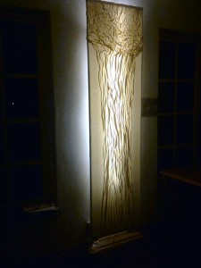 "Kleider des Lichts" eine Entdeckung aus der Ausstellung im Wiener Museum für Angewandte Kunst.